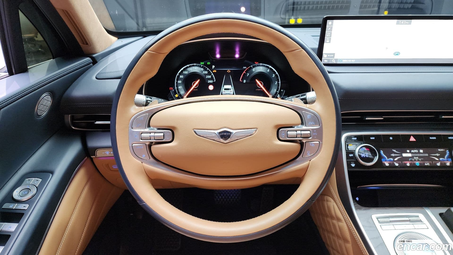 Main__Slider__Photo:GV80 Genesis 2021.10-12