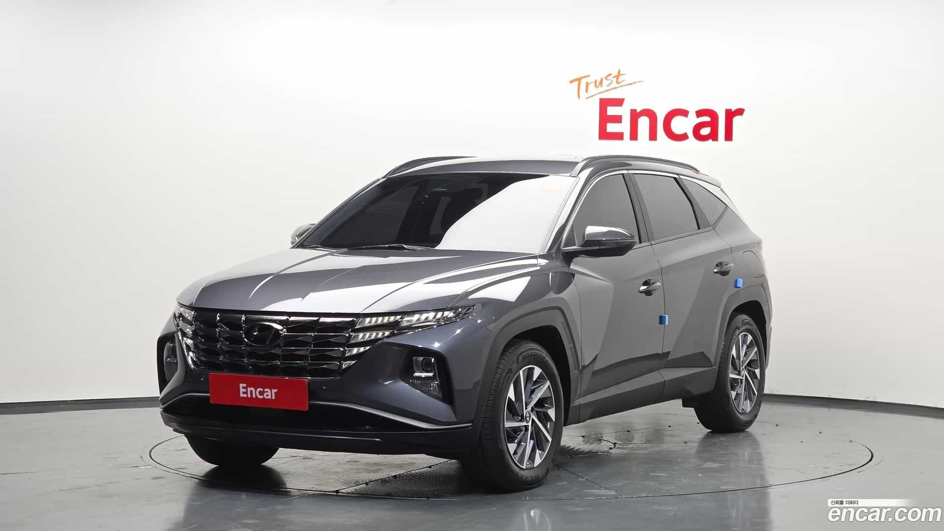 Tucson Hyundai 2022.2-OUTER-001