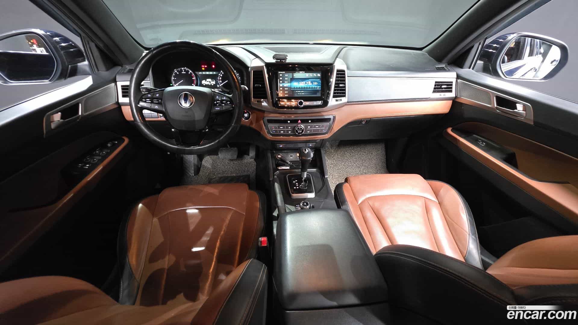 Rexton KG_Mobility_Ssangyong 2019.0-INNER-007