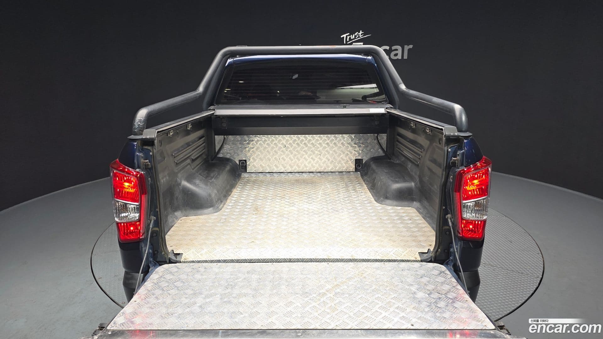 Main__Slider__Photo:Rexton KG_Mobility_Ssangyong 2019.0-19