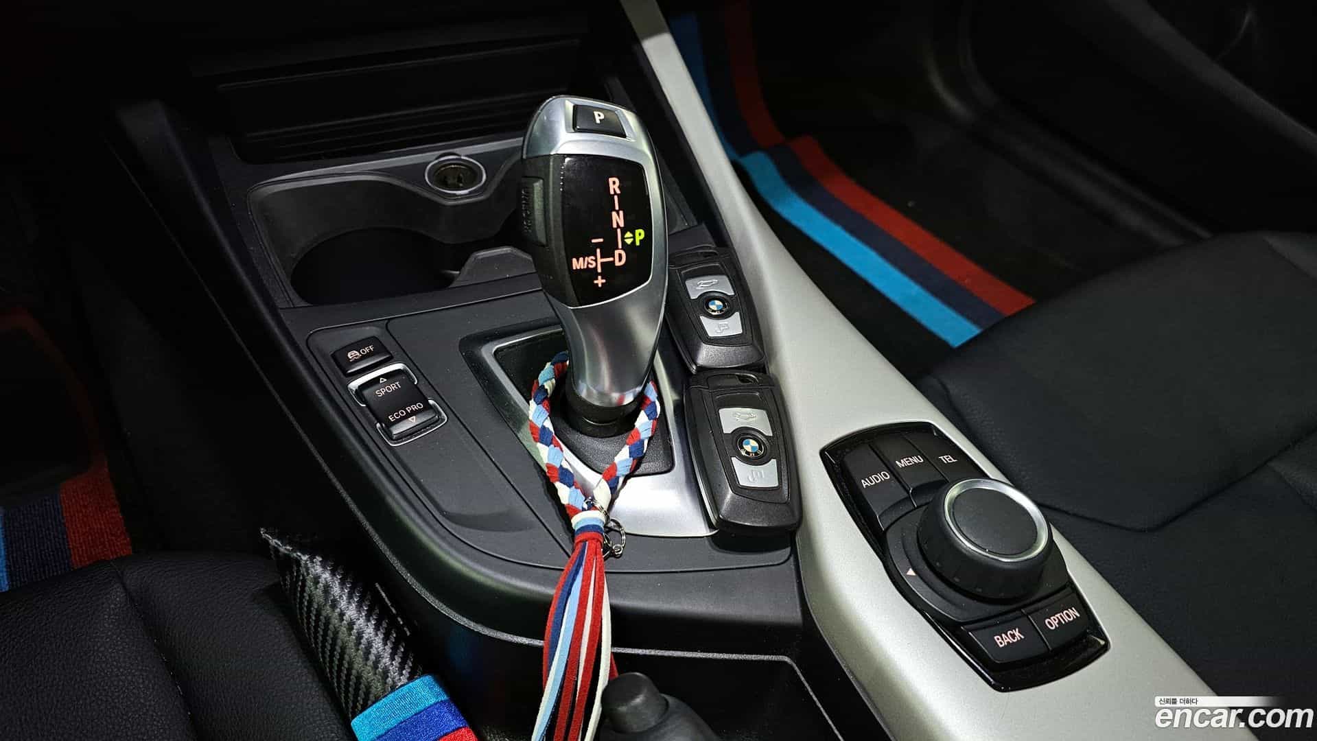 1-Series BMW 2017.5-INNER-009