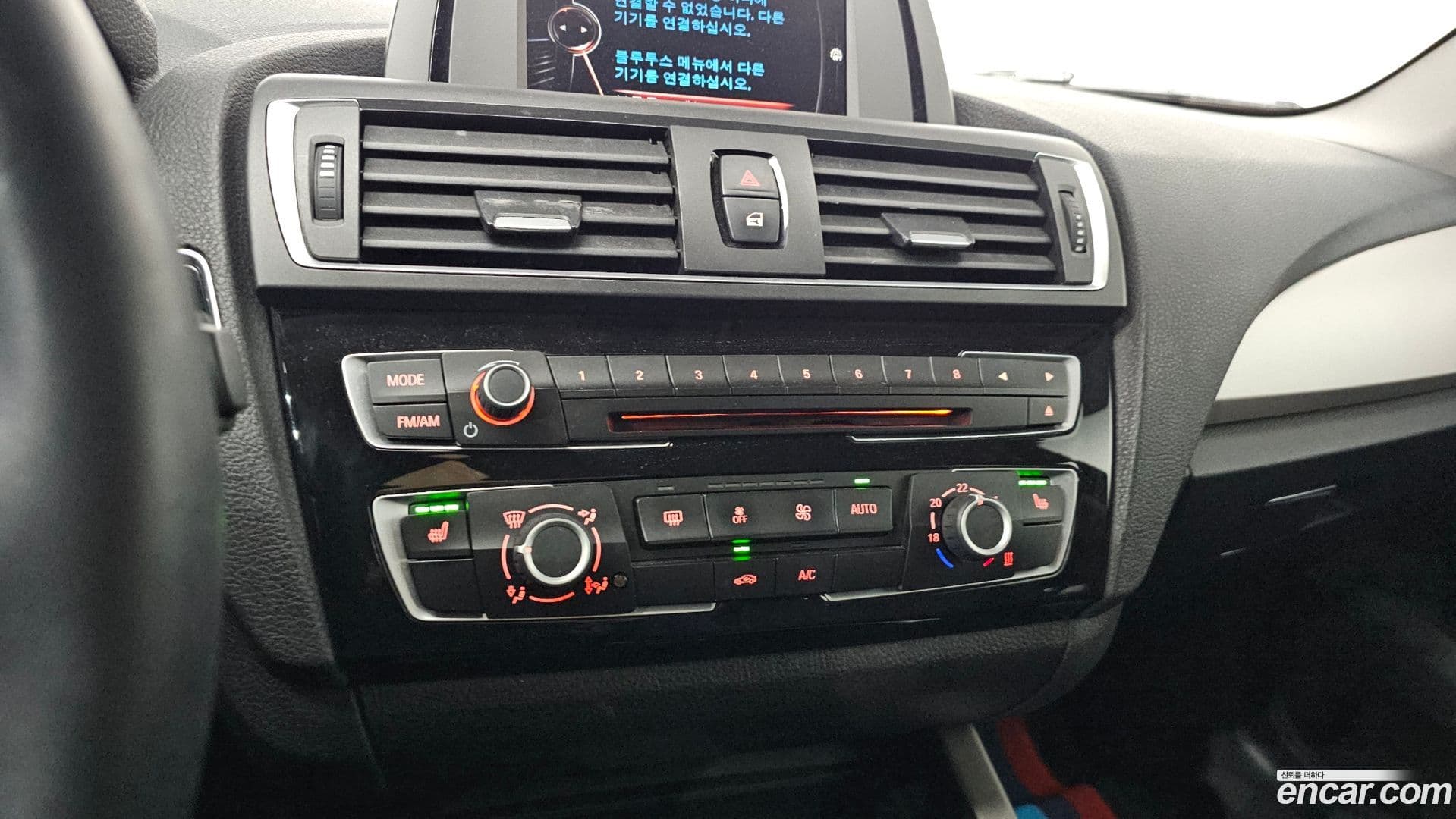 Main__Slider__Photo:1-Series BMW 2017.5-15