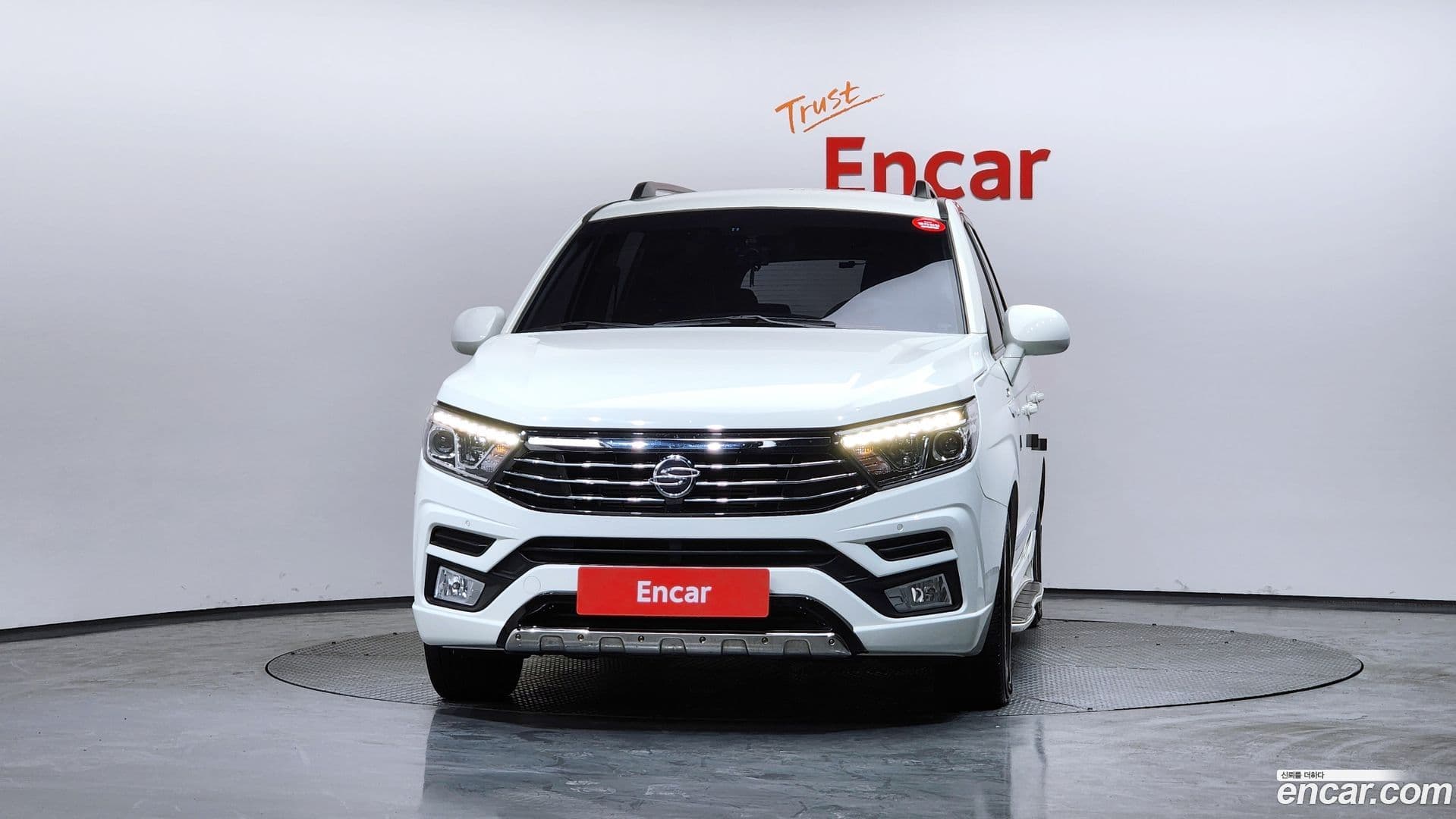 Main__Slider__Photo:KORANDO KG_Mobility_Ssangyong 2018.5-2