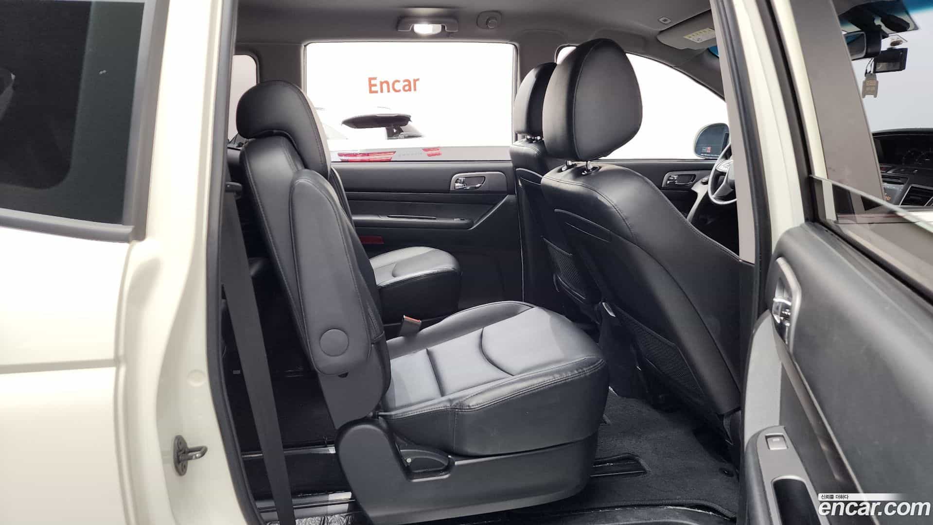 KORANDO KG_Mobility_Ssangyong 2018.5-OPTION-016