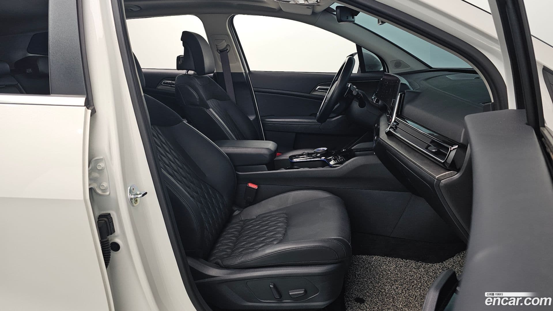 Main__Slider__Photo:Sportage Kia 2024.6-9