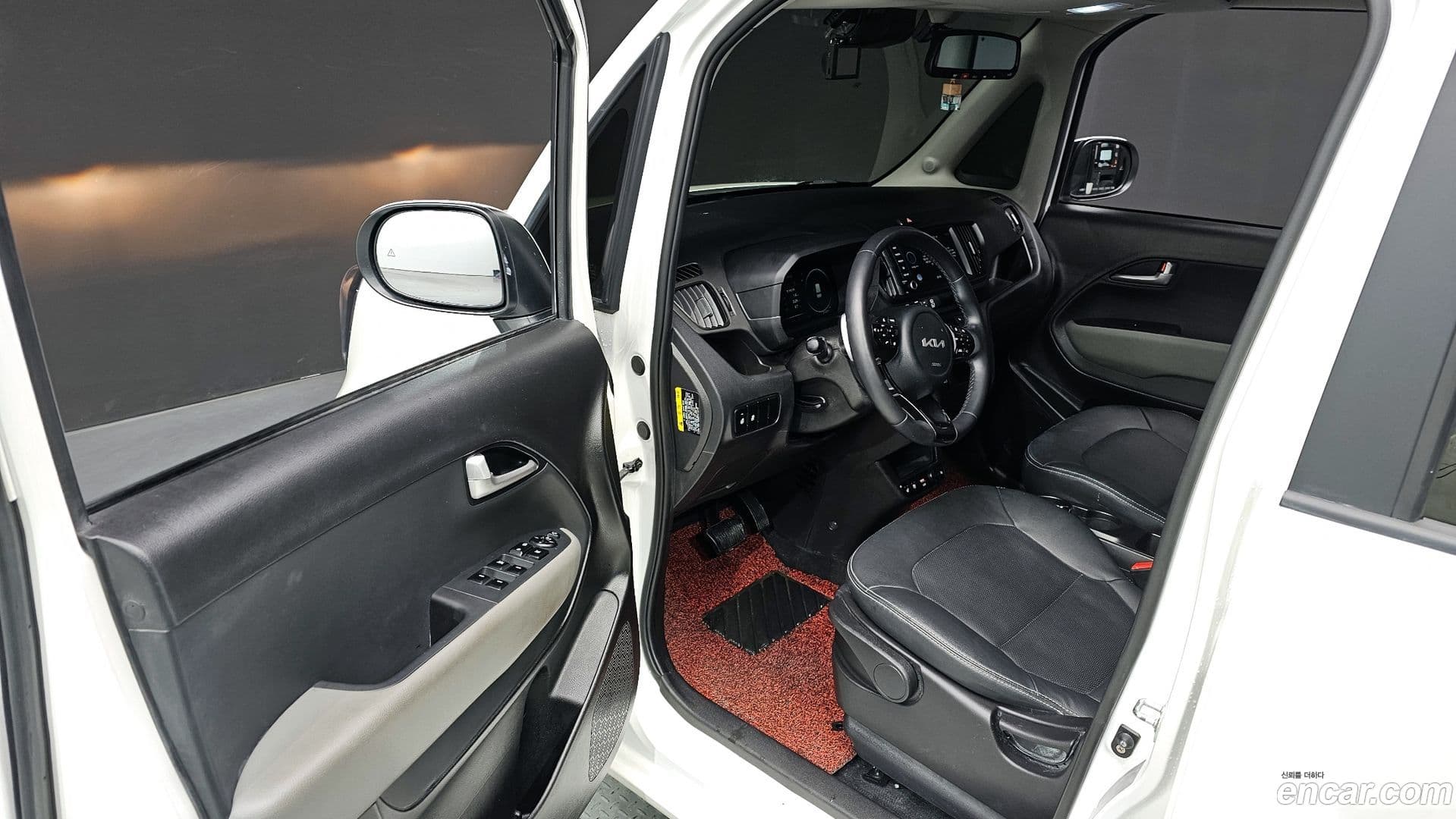 Main__Slider__Photo:RAY Kia 2023.9-9