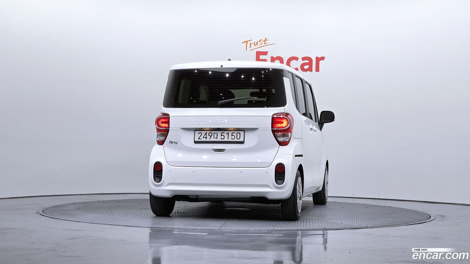 Main__Slider__Photo:RAY Kia 2021.10-3