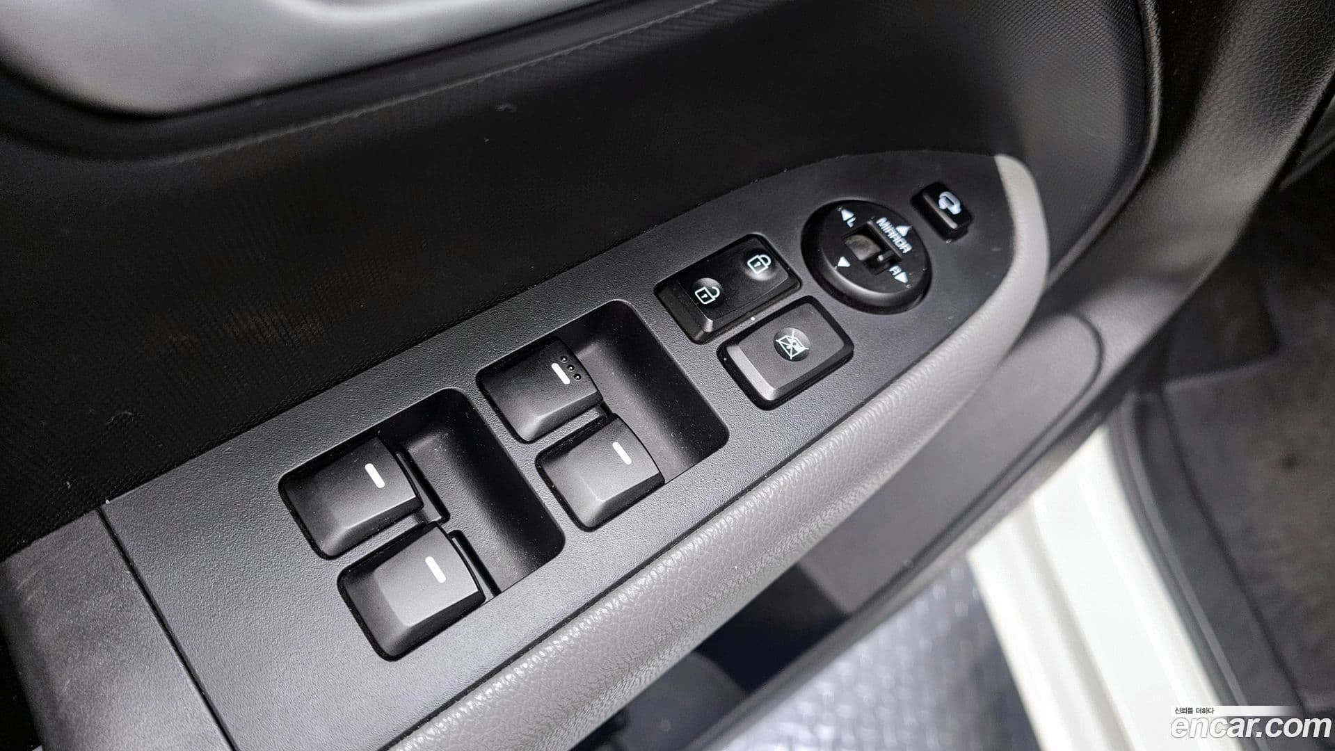 Main__Slider__Photo:RAY Kia 2021.10-18