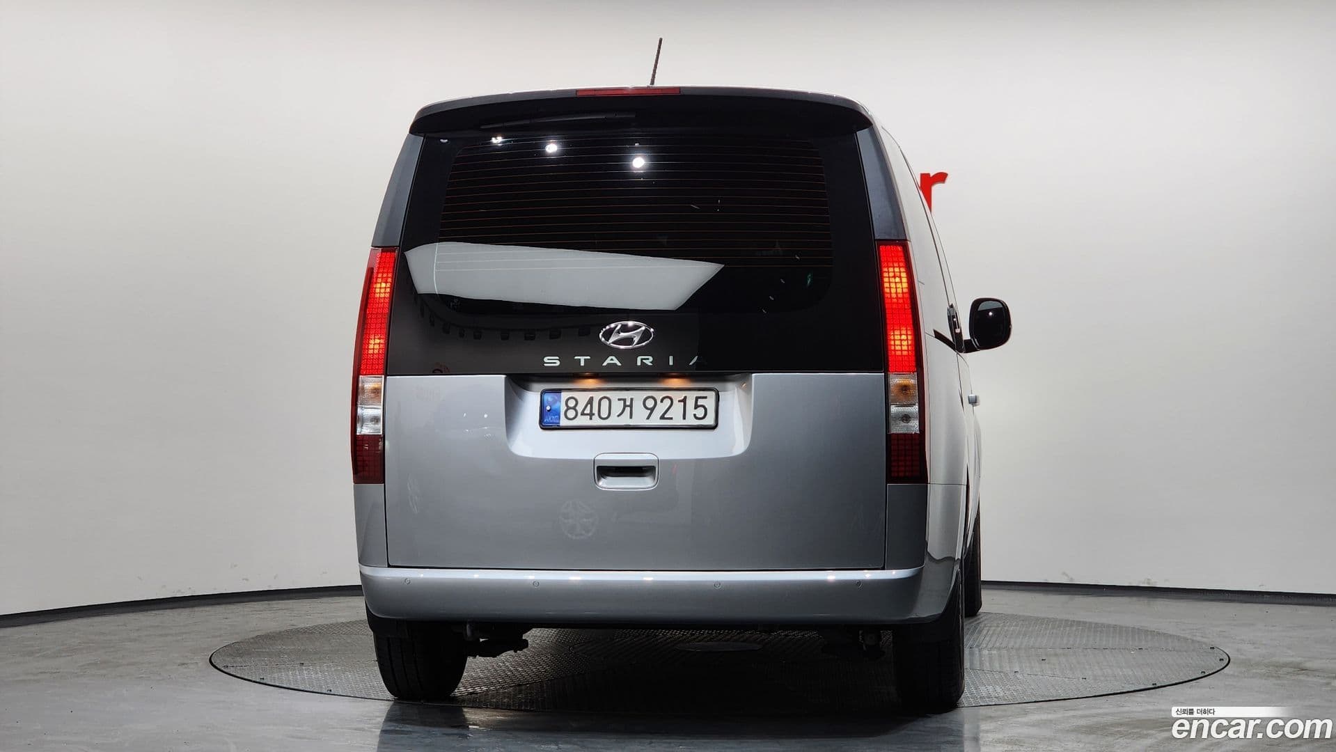 Main__Slider__Photo:Staria Hyundai 2023.0-3