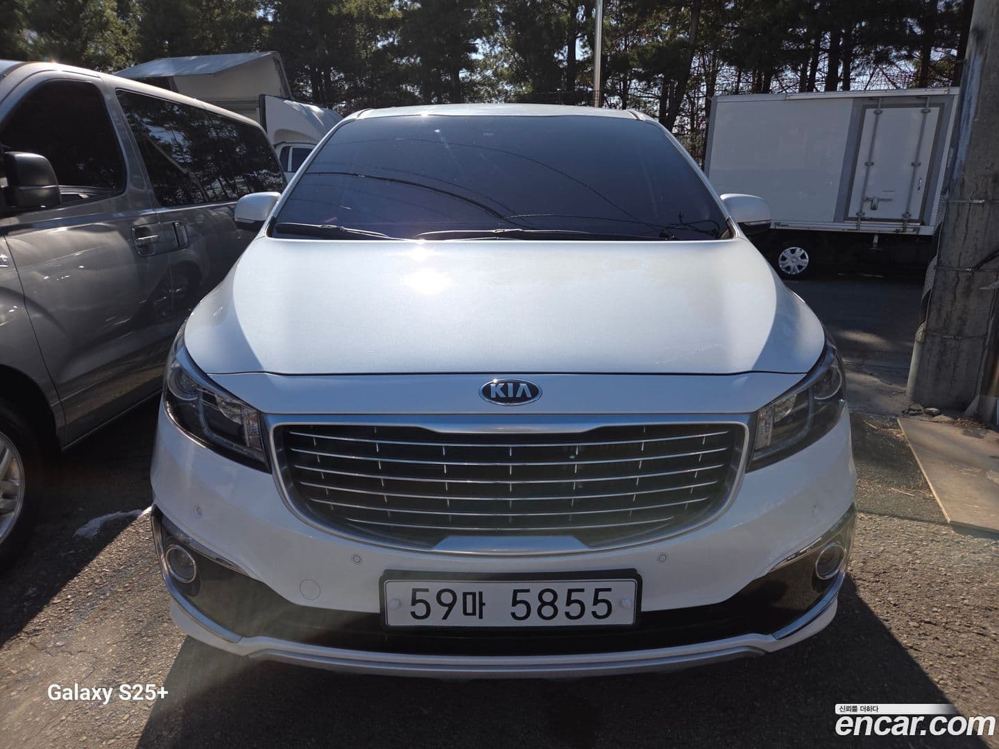 Main__Slider__Photo:Canival Kia 2015.6-0