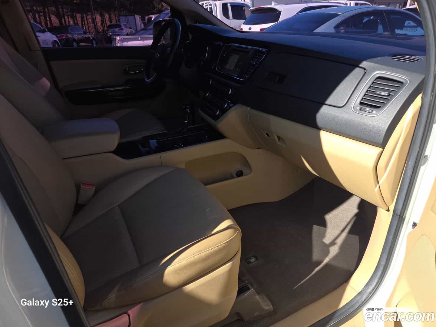 Canival Kia 2015.6-INNER-009