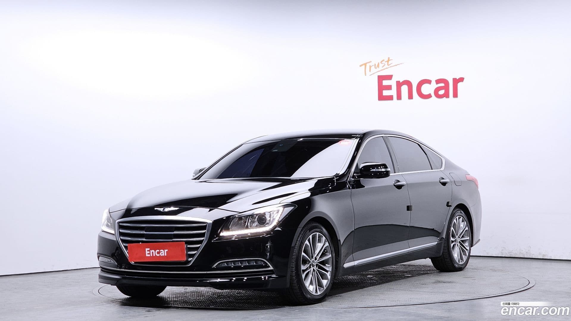 Main__Slider__Photo:Genesis Hyundai 2014.1-0