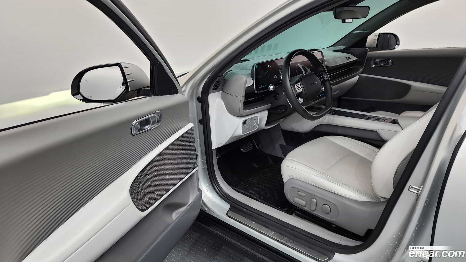 Ioniq6 Hyundai 2022.11-INNER-010