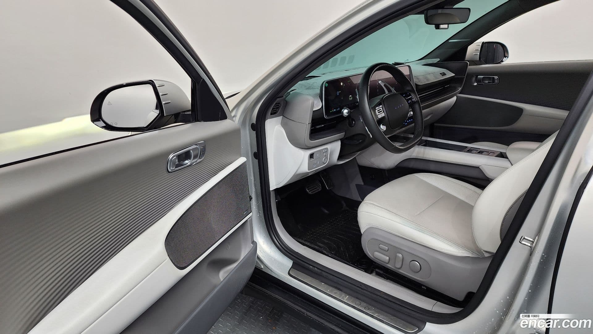 Main__Slider__Photo:Ioniq6 Hyundai 2022.11-9