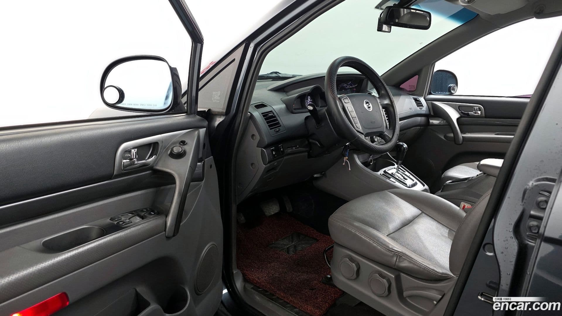 Main__Slider__Photo:KORANDO KG_Mobility_Ssangyong 2014.2-9
