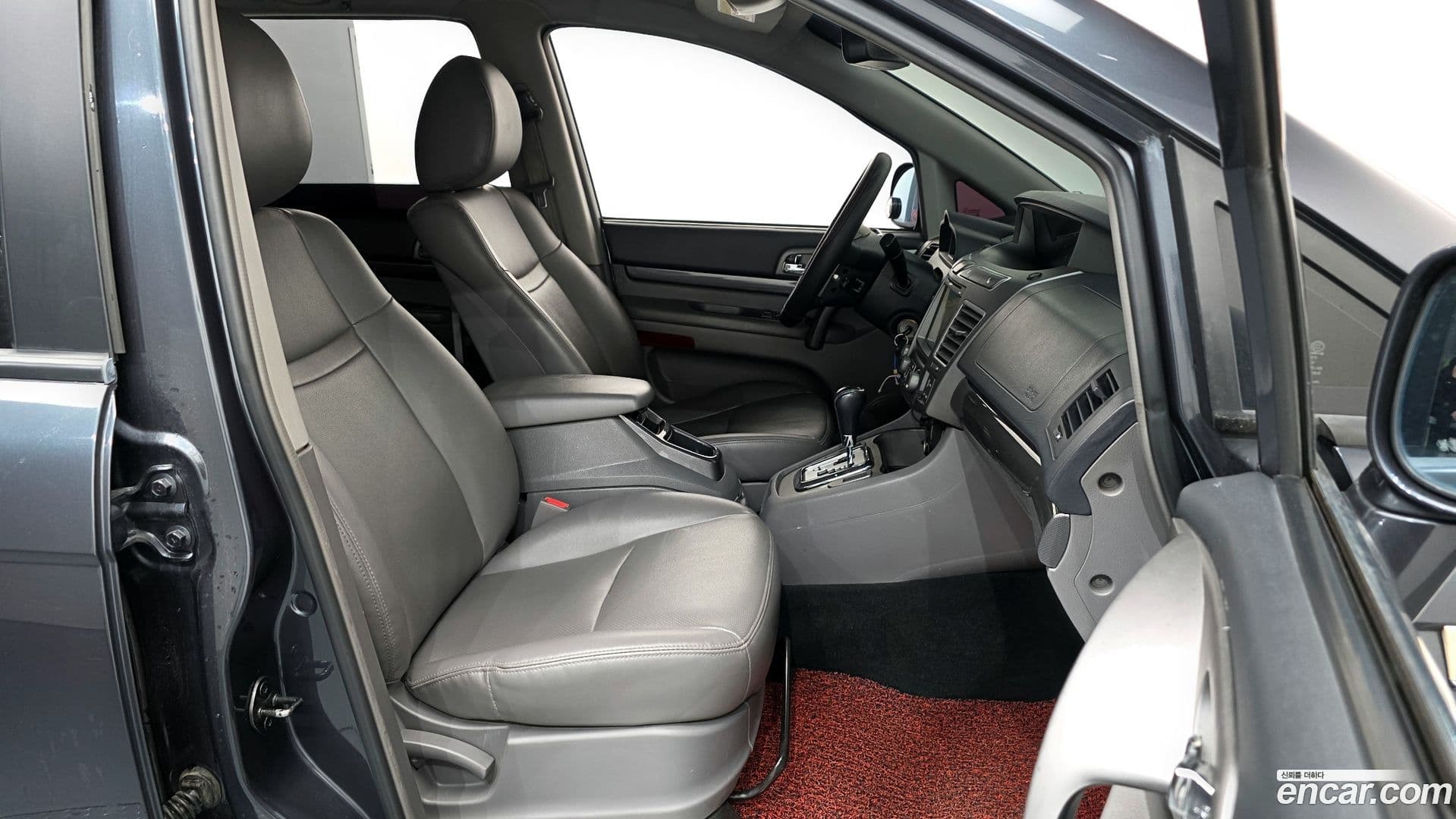 Main__Slider__Photo:KORANDO KG_Mobility_Ssangyong 2014.2-10