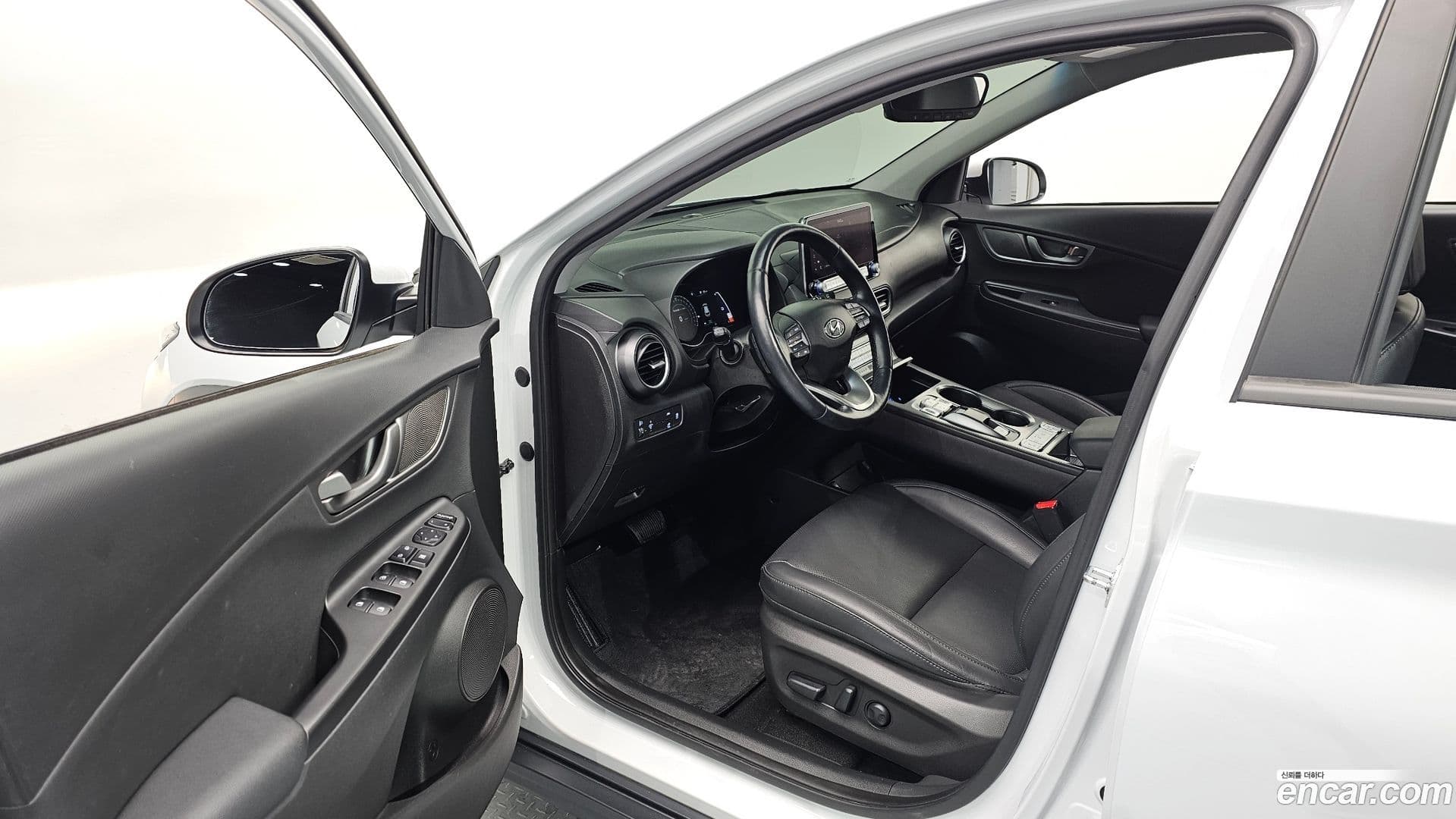 Main__Slider__Photo:Kona Hyundai 2020.11-10