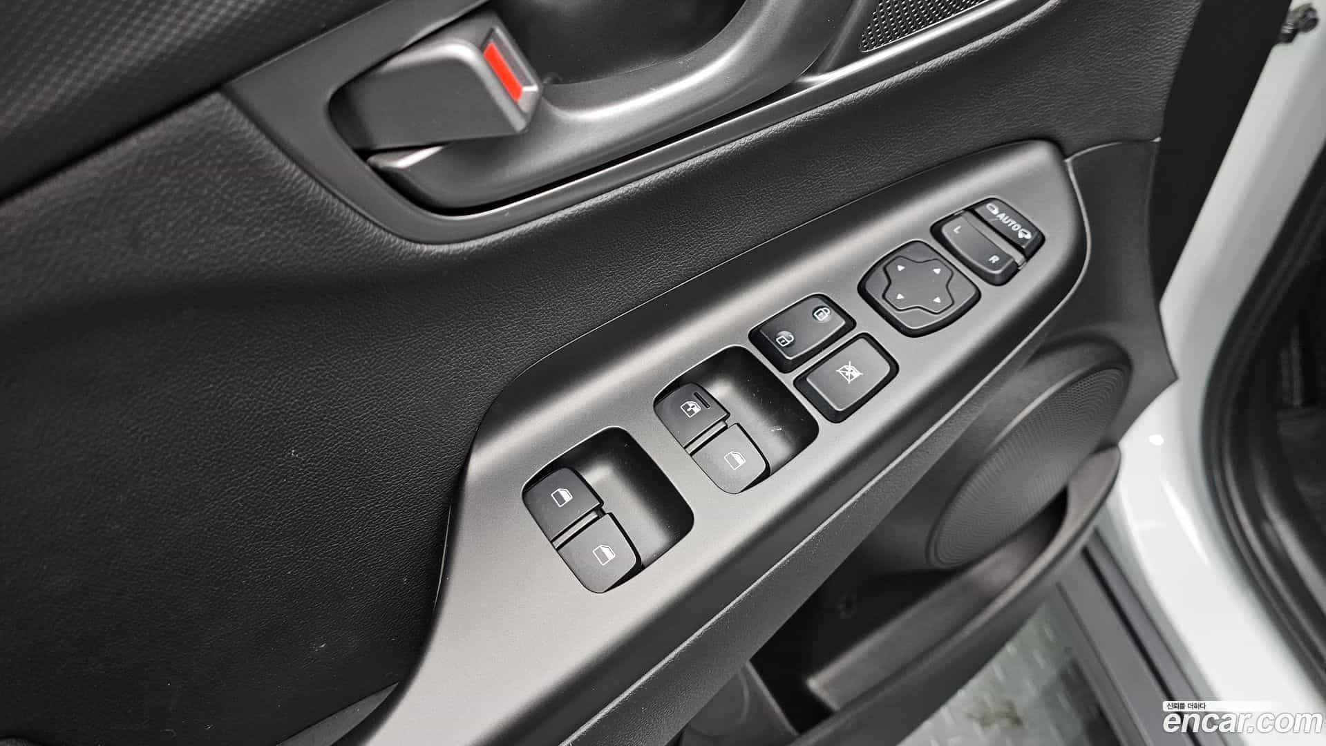 Kona Hyundai 2020.11-OPTION-021