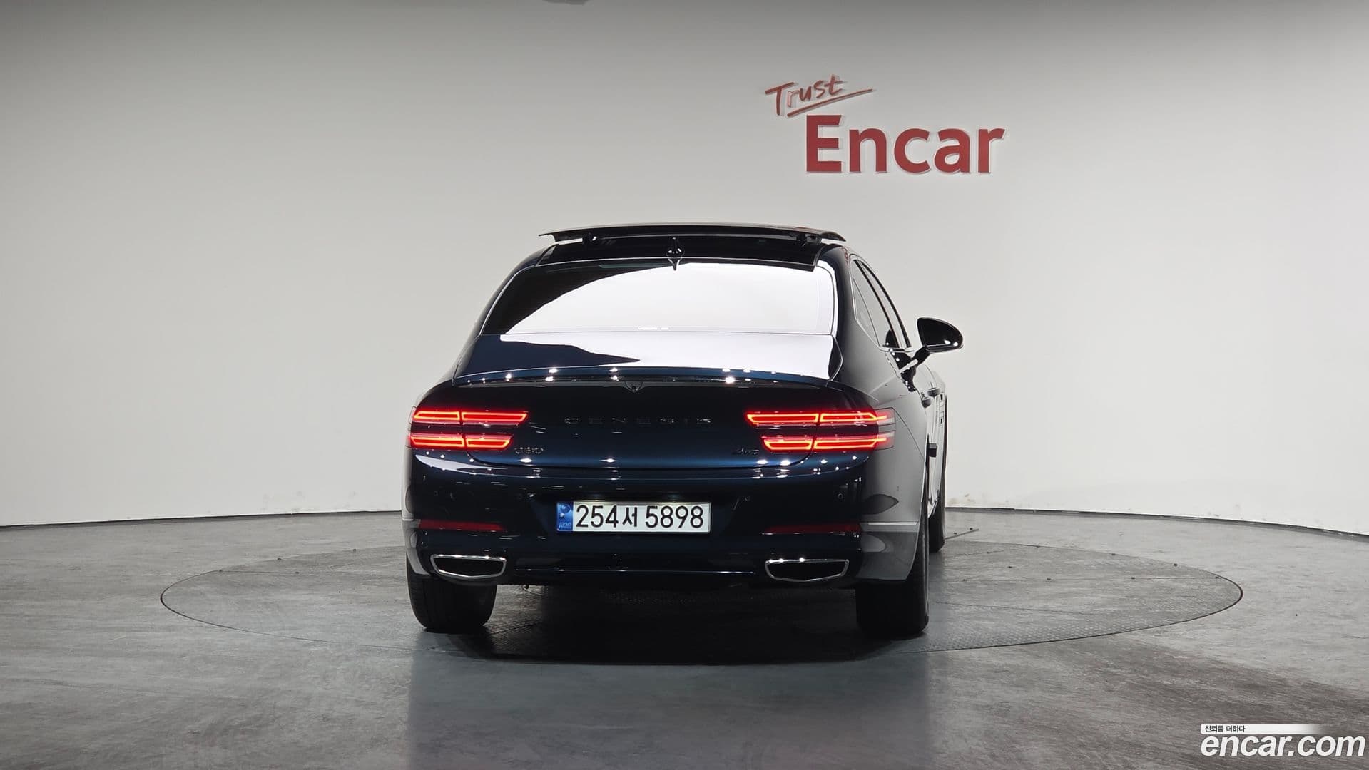 Main__Slider__Photo:G80 Genesis 2022.7-3