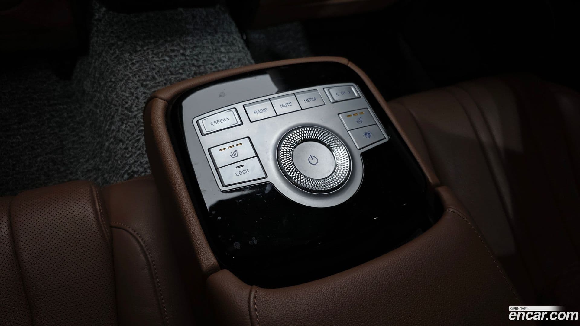 Main__Slider__Photo:G80 Genesis 2022.7-17