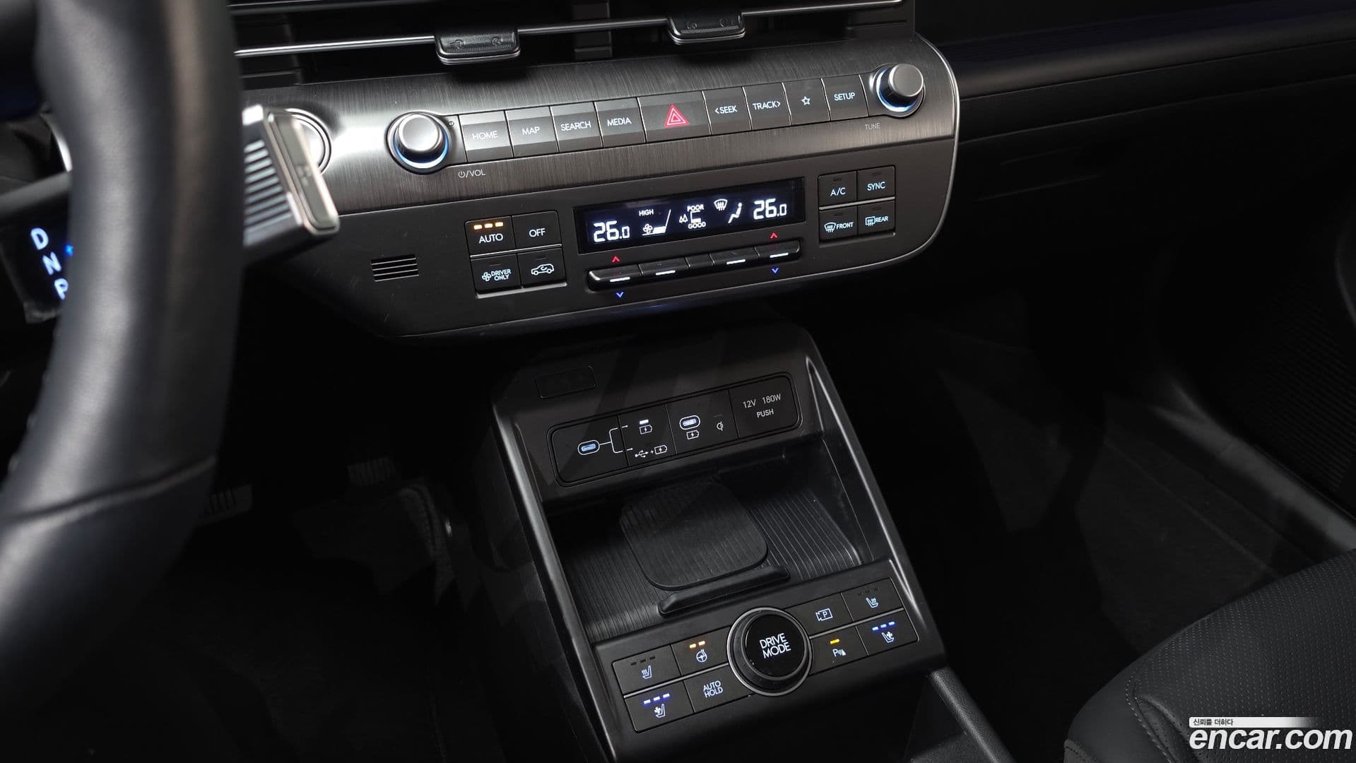 Main__Slider__Photo:Kona Hyundai 2024.3-16