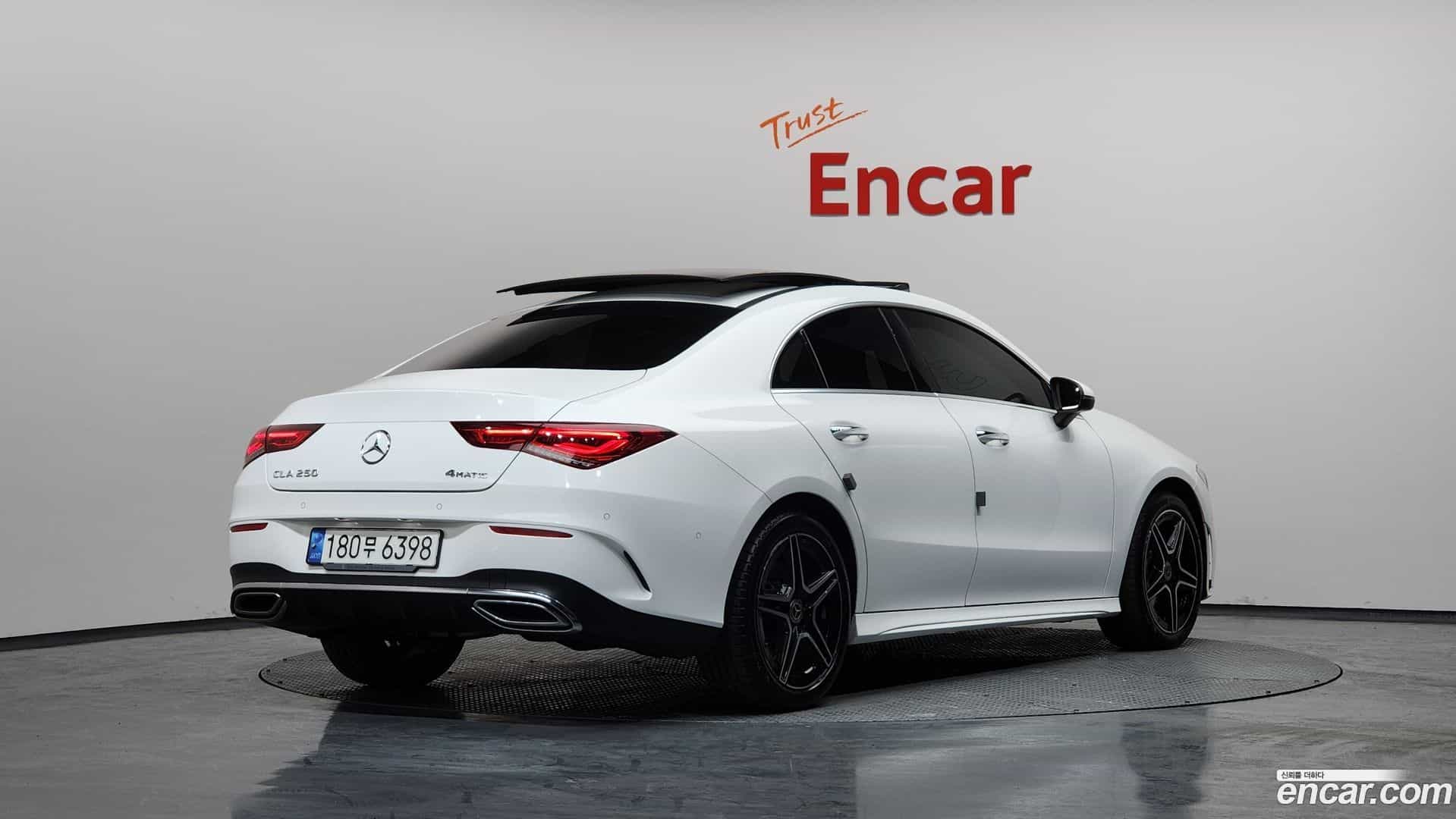 CLA-Class Mercedes-Benz 2022.11-OUTER-002