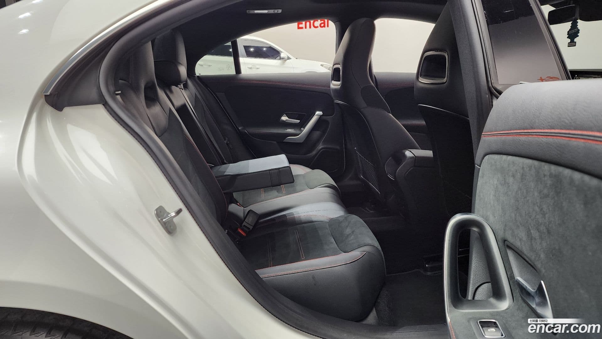 Main__Slider__Photo:CLA-Class Mercedes-Benz 2022.11-11