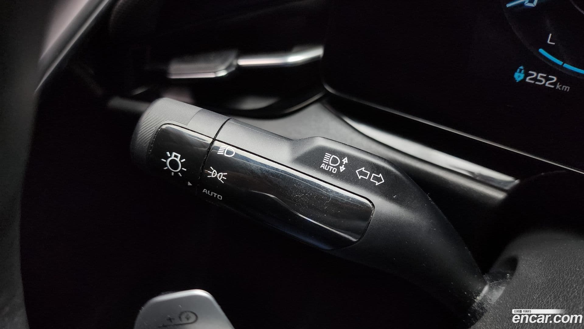 Main__Slider__Photo:Niro Kia 2022.6-17