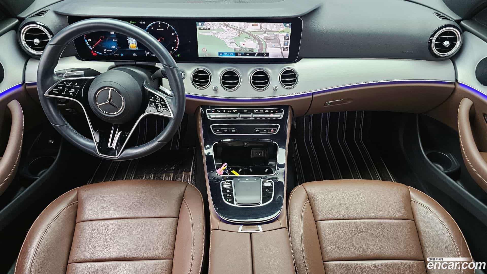 E-Class Mercedes-Benz 2020.11-INNER-007