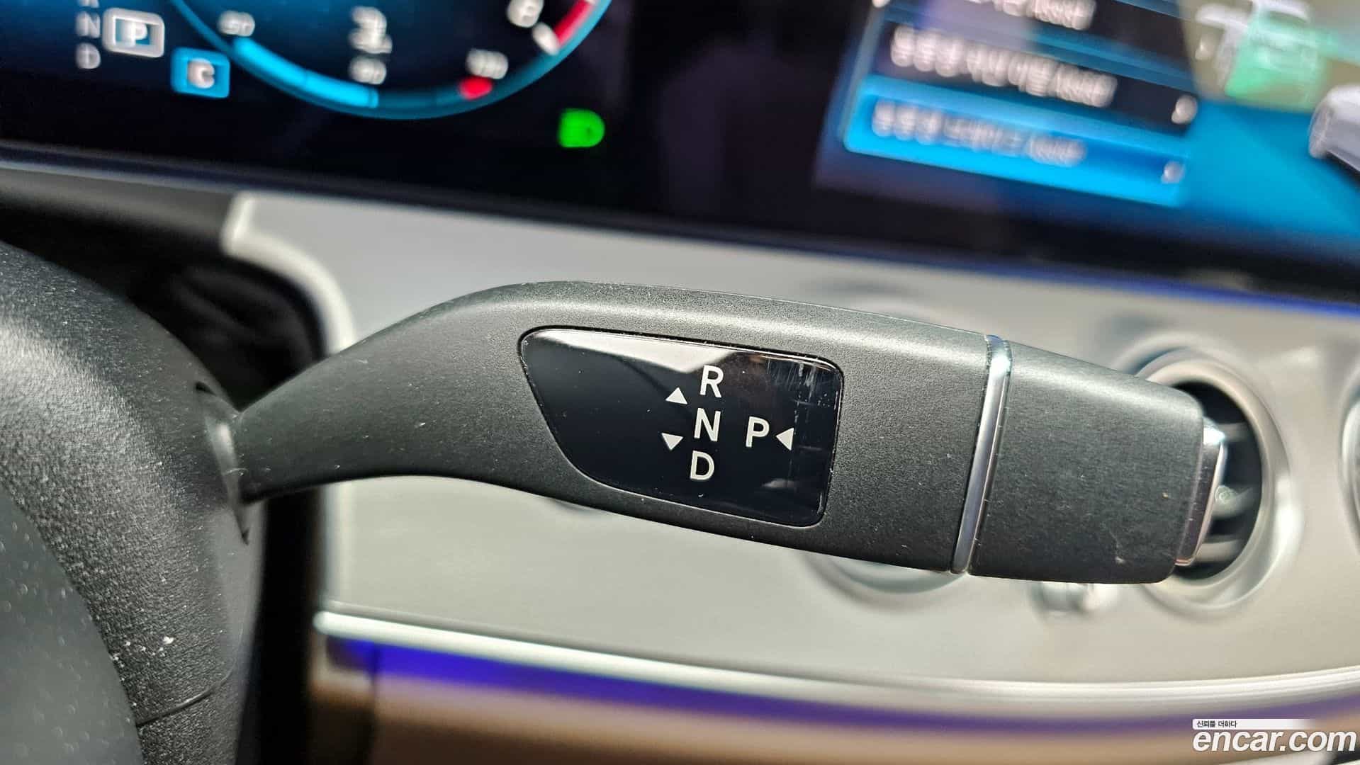 E-Class Mercedes-Benz 2020.11-INNER-009