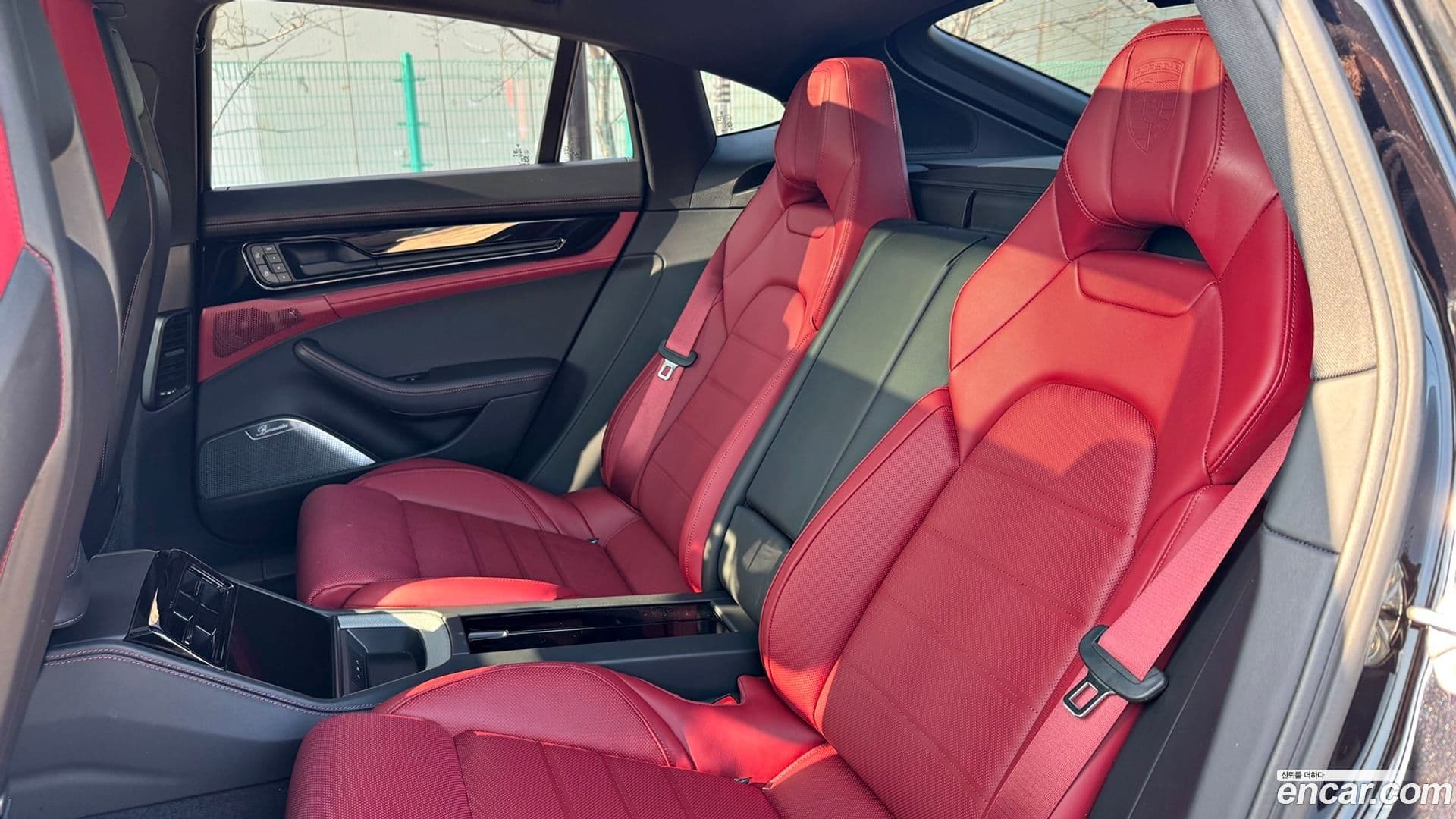 Main__Slider__Photo:Panamera Porsche 2024.8-11