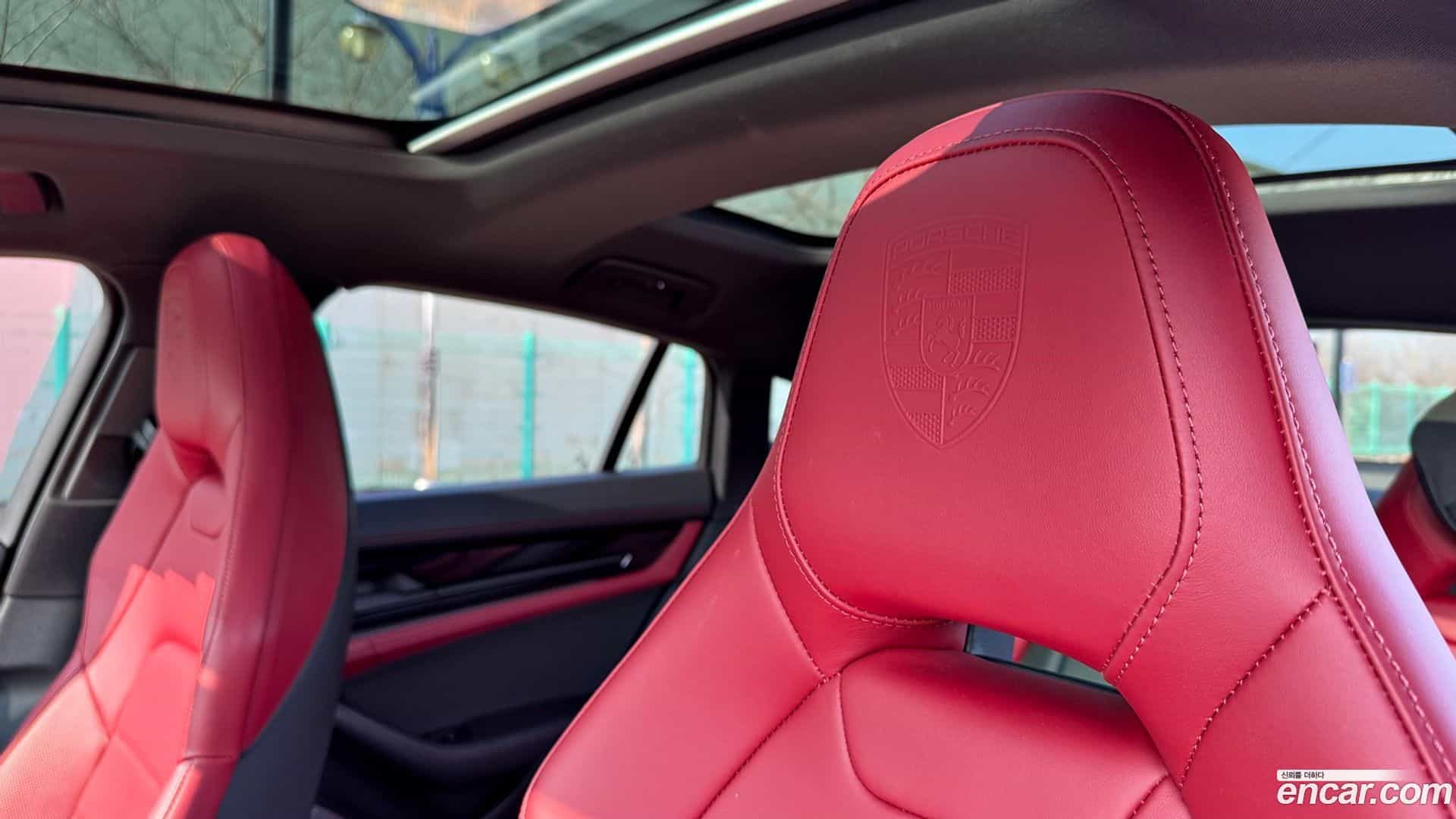 Panamera Porsche 2024.8-OPTION-017