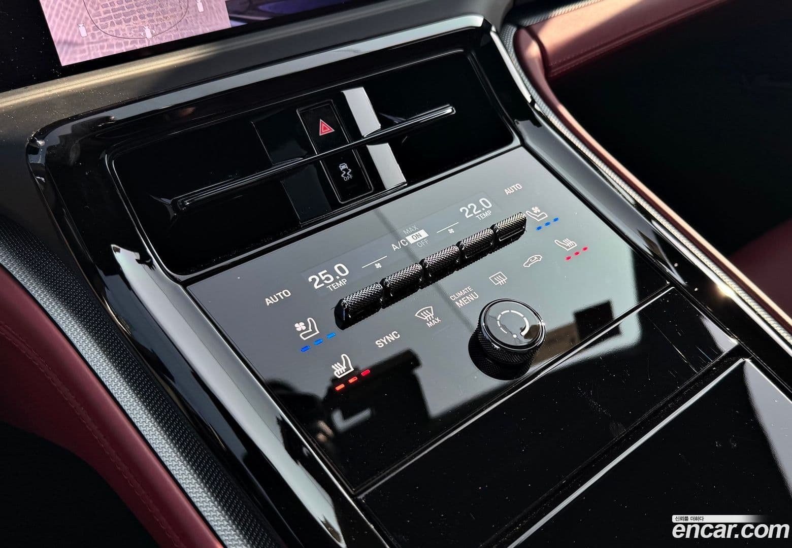 Main__Slider__Photo:Panamera Porsche 2024.8-16