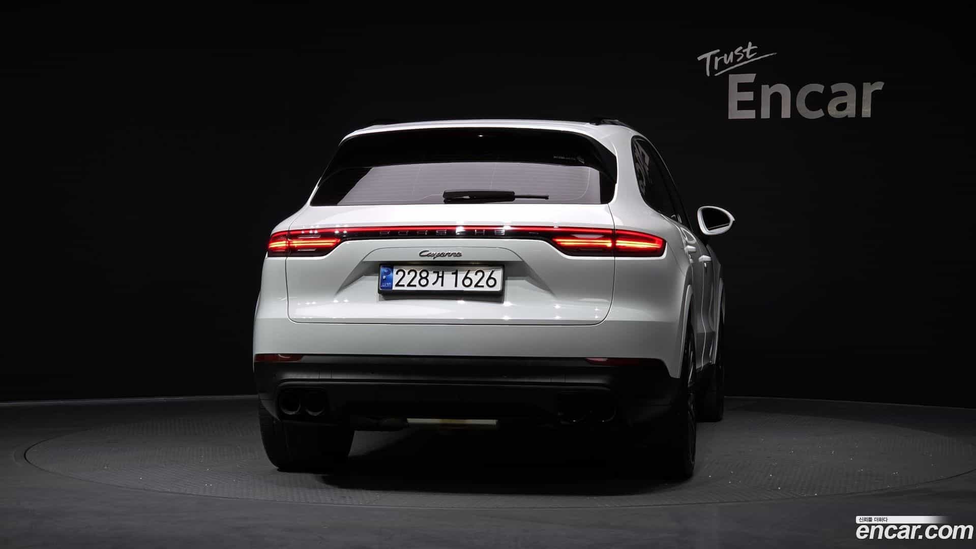 Cayenne Porsche 2019.8-OUTER-004