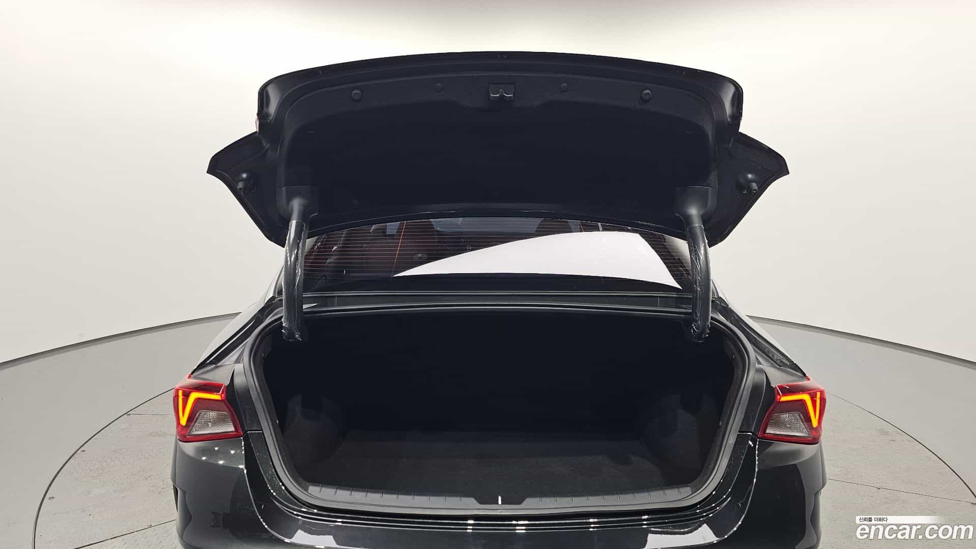 K5 Kia 2022.6-OPTION-024