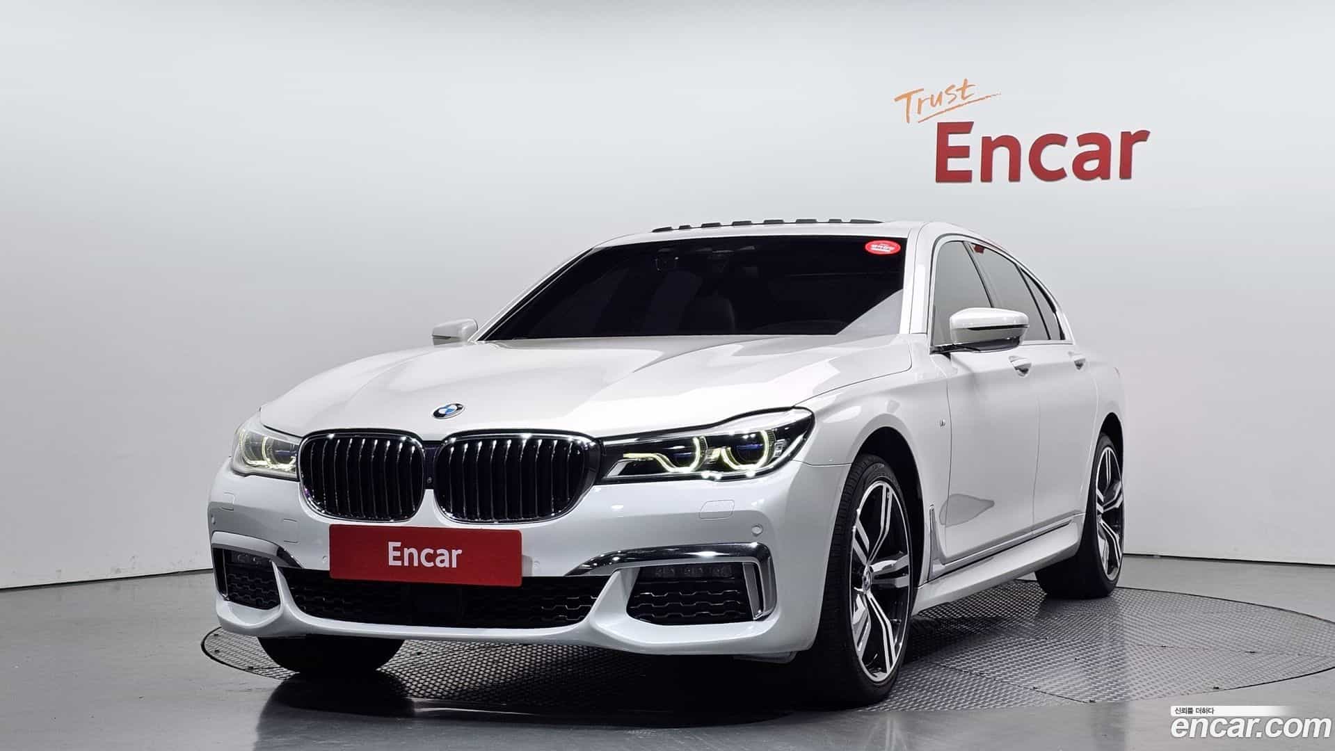 7-Series BMW 2018.11-OUTER-001