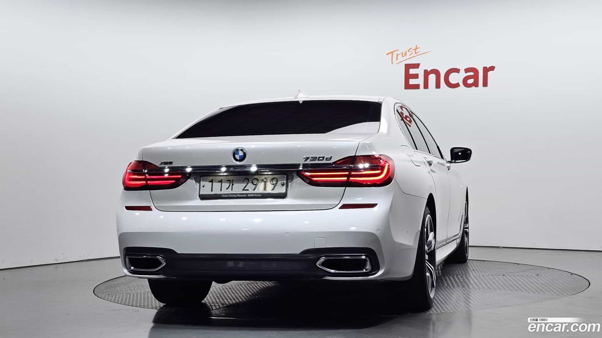 7-Series BMW 2018.11-OUTER-004