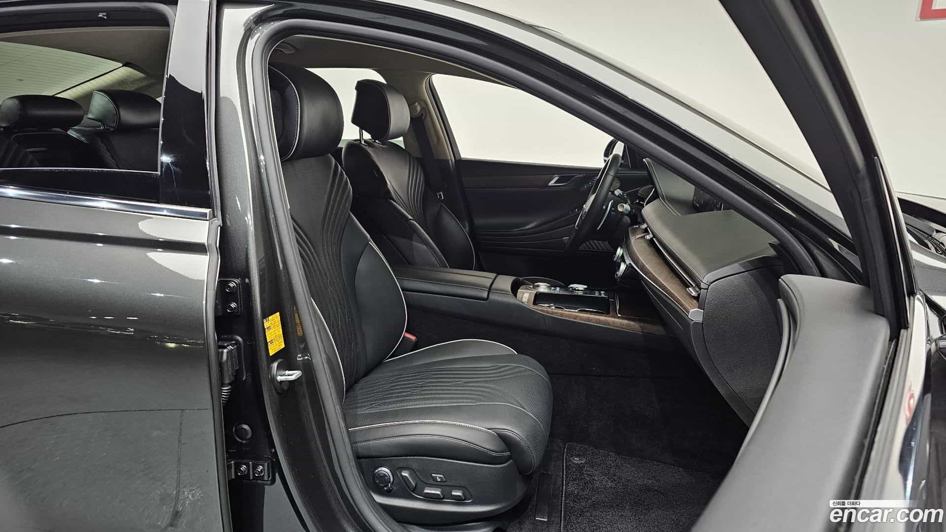 G80 Genesis 2023.9-INNER-010