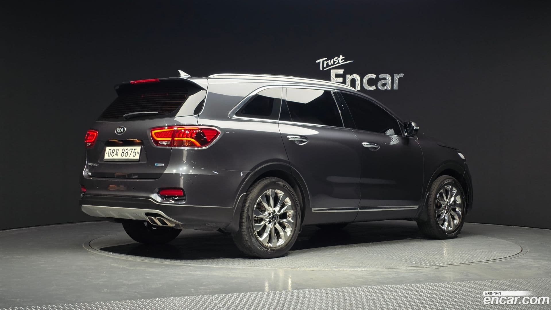 Main__Slider__Photo:Sorento Kia 2019.2-1