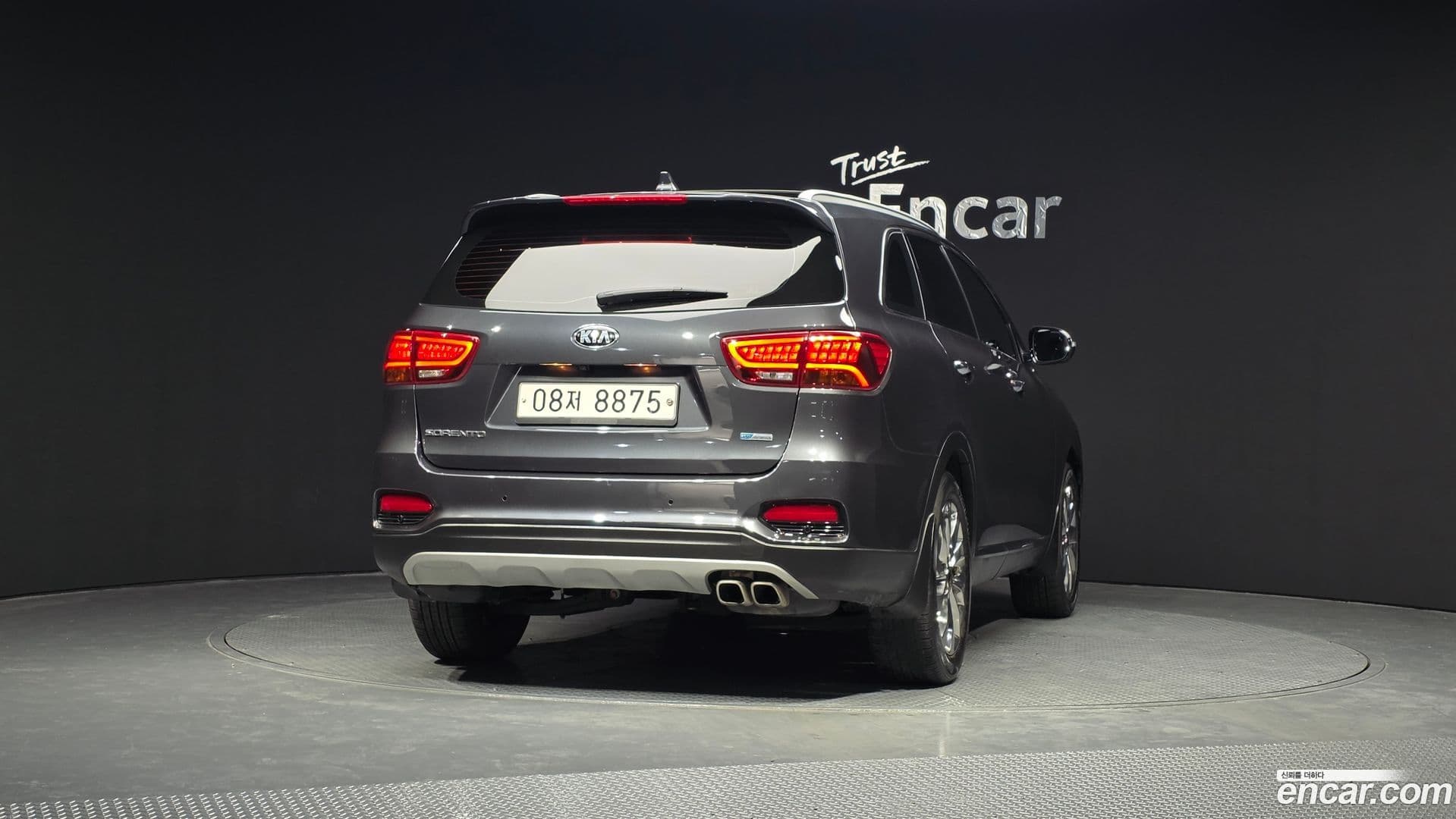 Main__Slider__Photo:Sorento Kia 2019.2-3