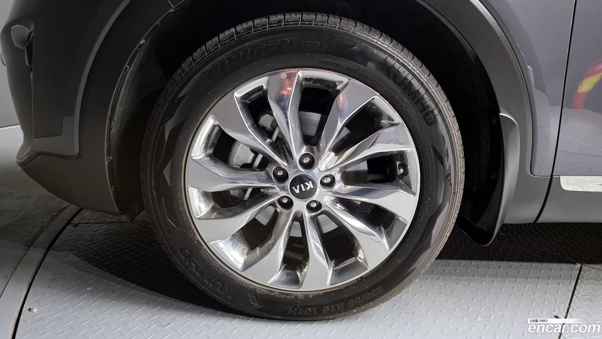 Sorento Kia 2019.2-OUTER-005