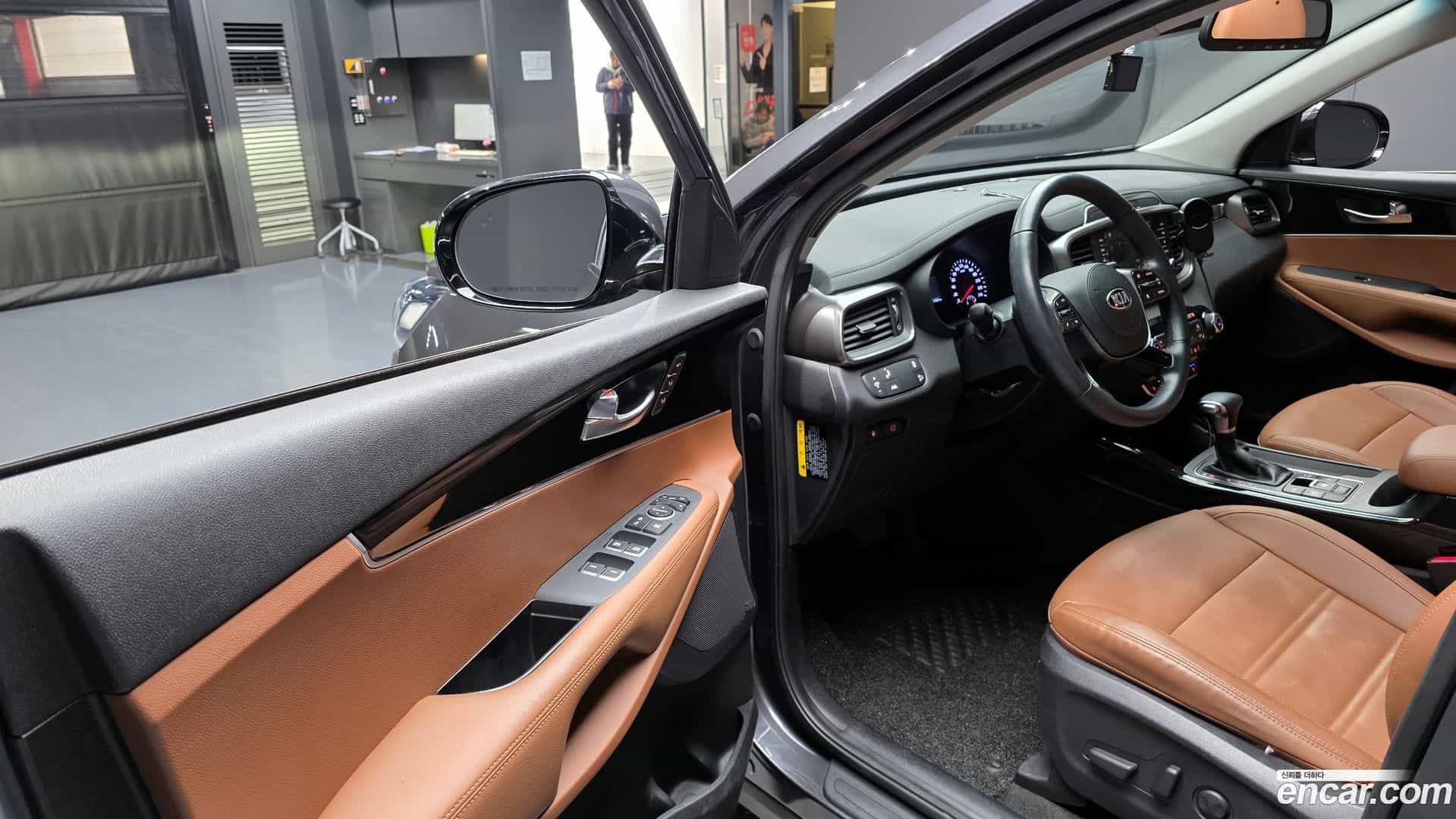 Sorento Kia 2019.2-OPTION-015