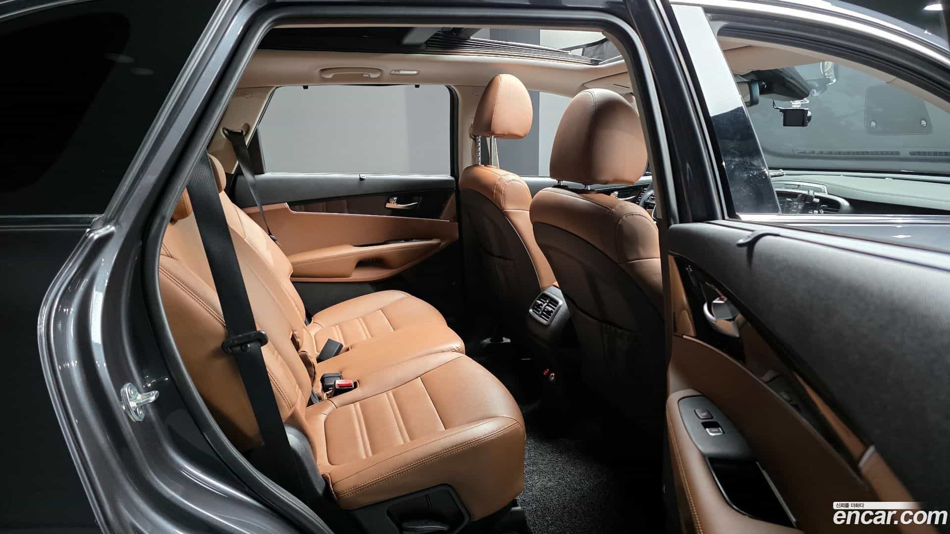 Sorento Kia 2019.2-OPTION-016