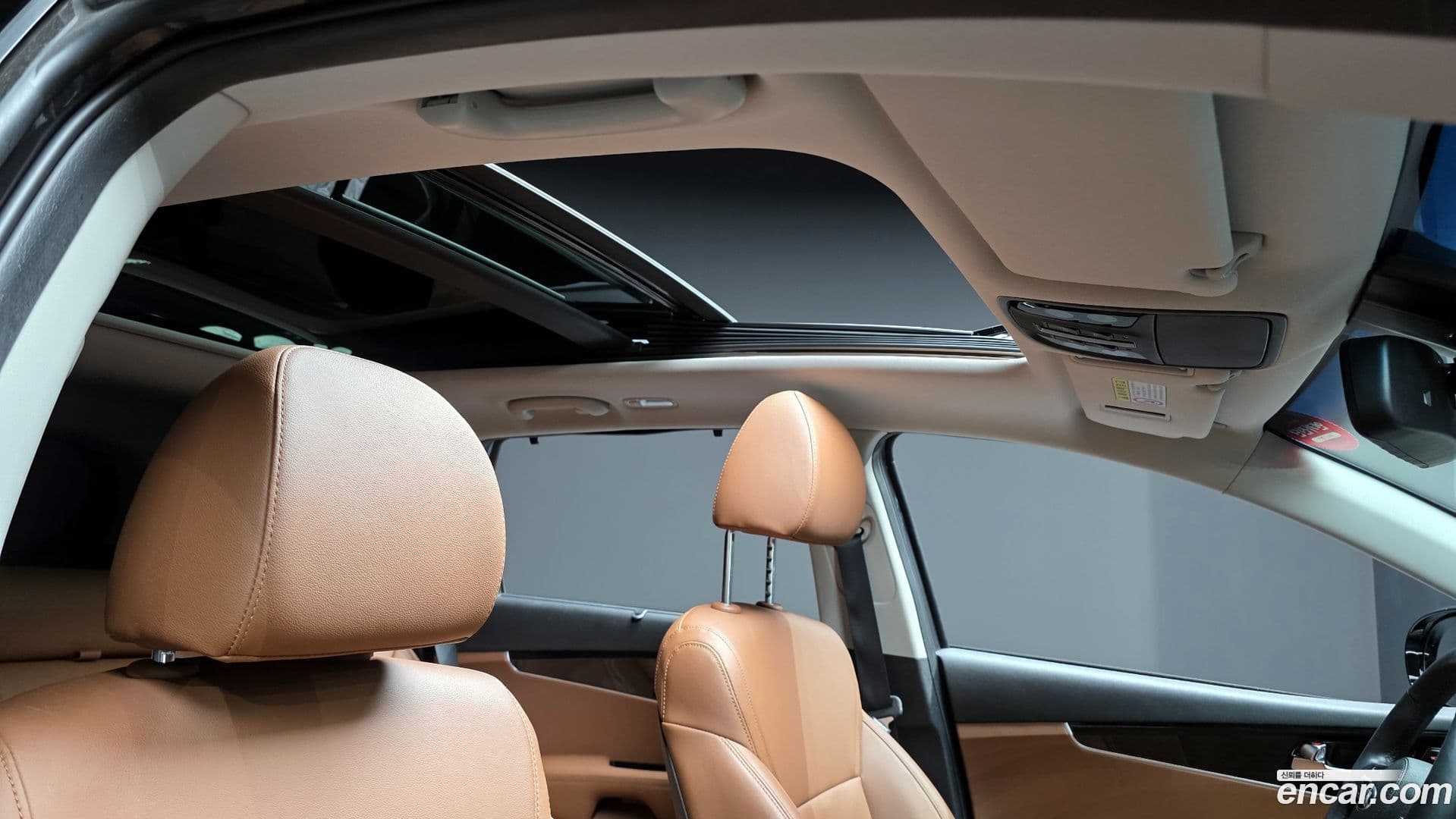 Main__Slider__Photo:Sorento Kia 2019.2-19