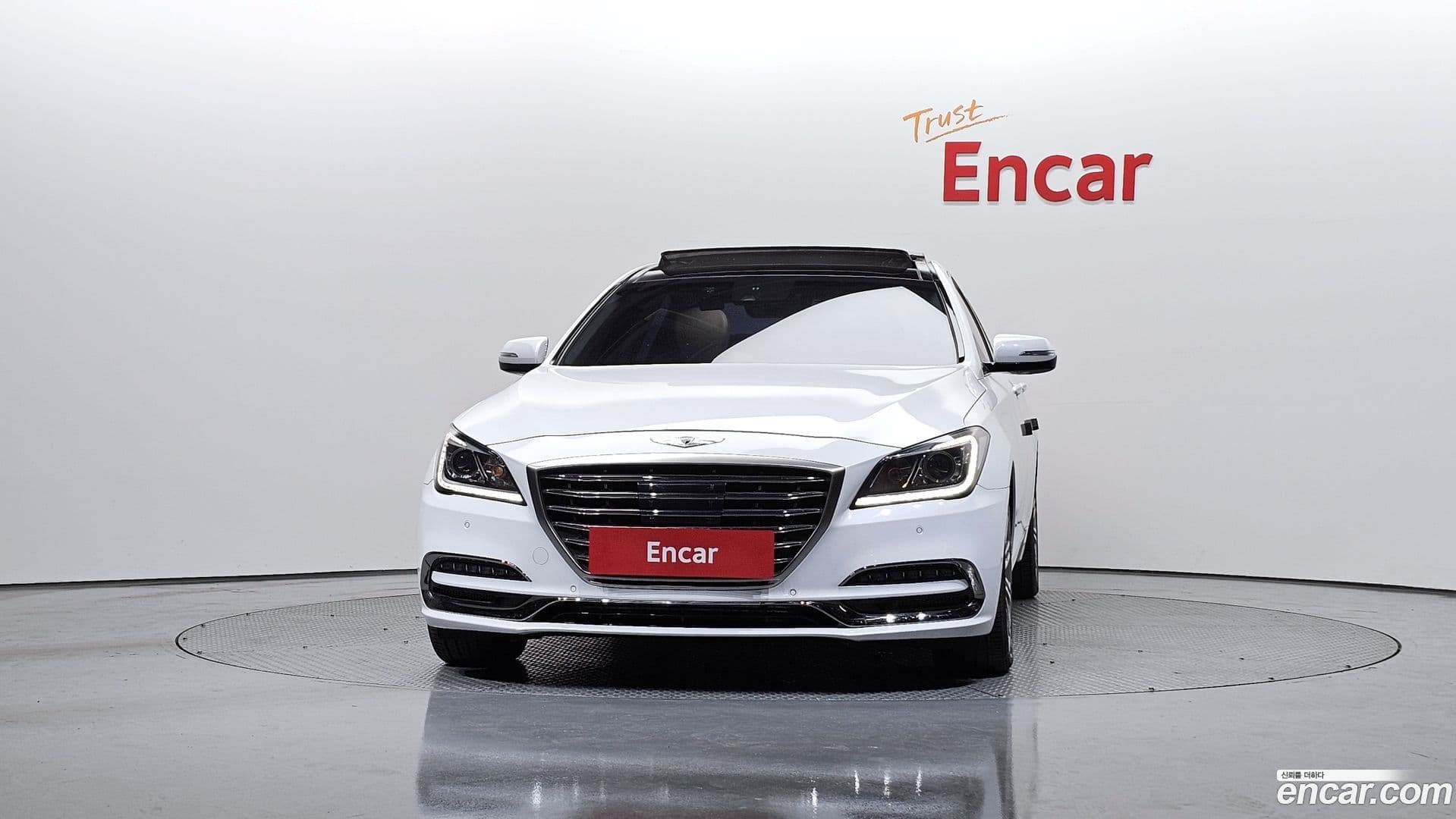 Main__Slider__Photo:G80 Genesis 2018.10-2