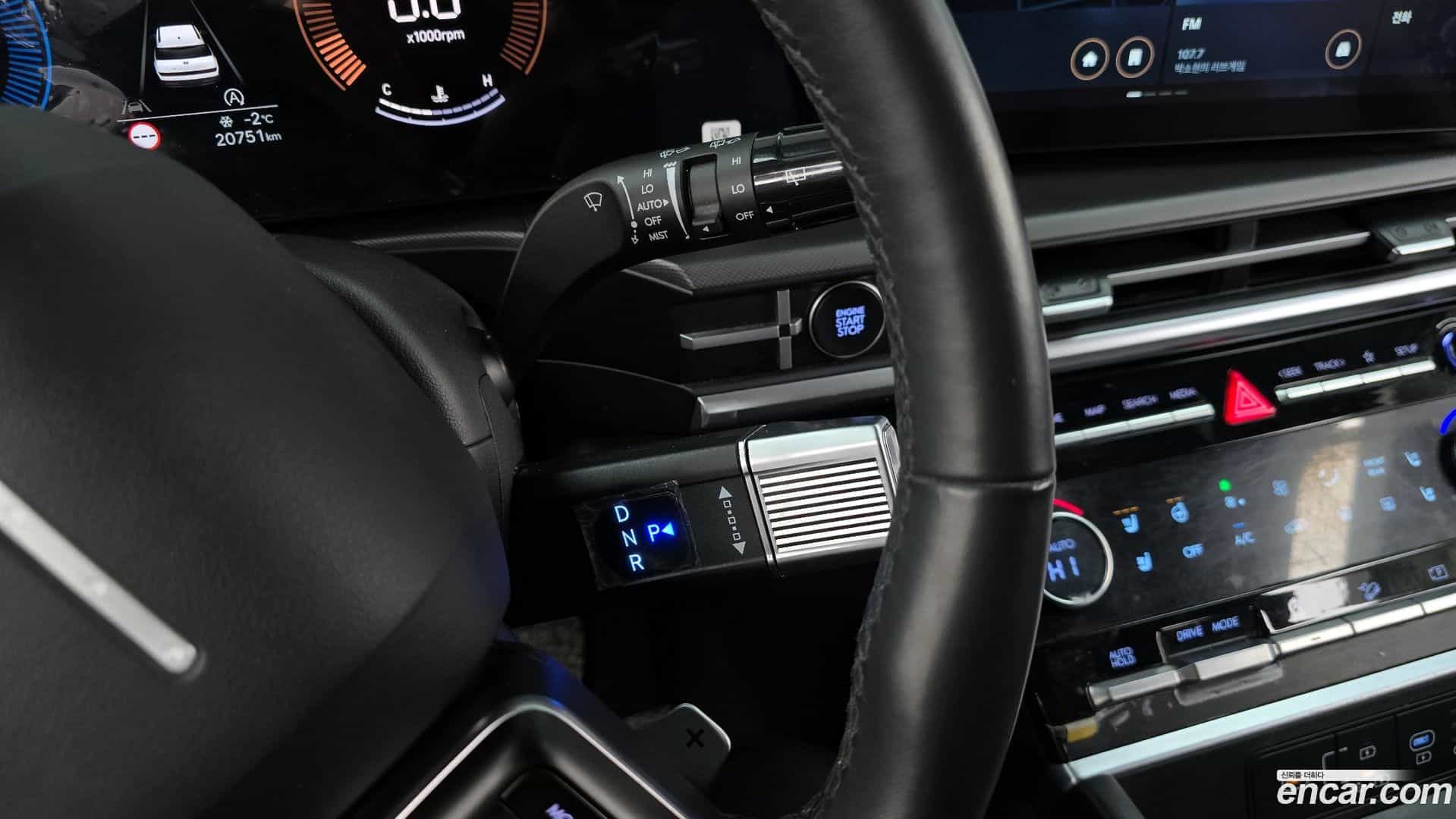 Santafe Hyundai 2025.0-INNER-009