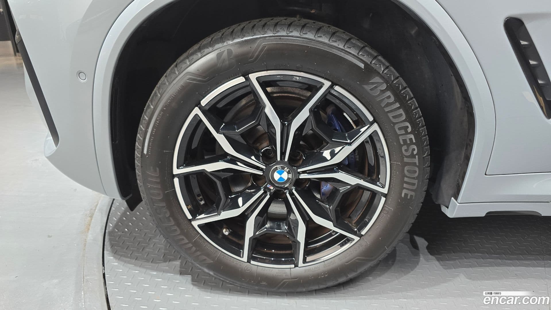 Main__Slider__Photo:X3 BMW 2024.1-4