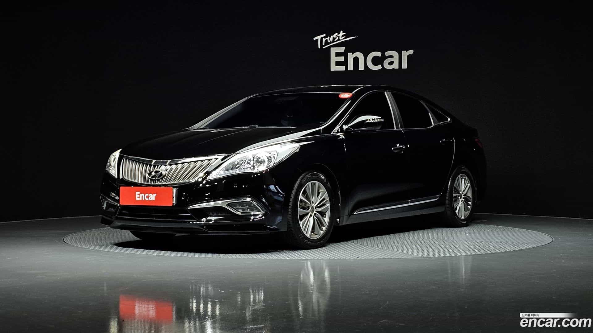 Grandeur Hyundai 2015.11-OUTER-001