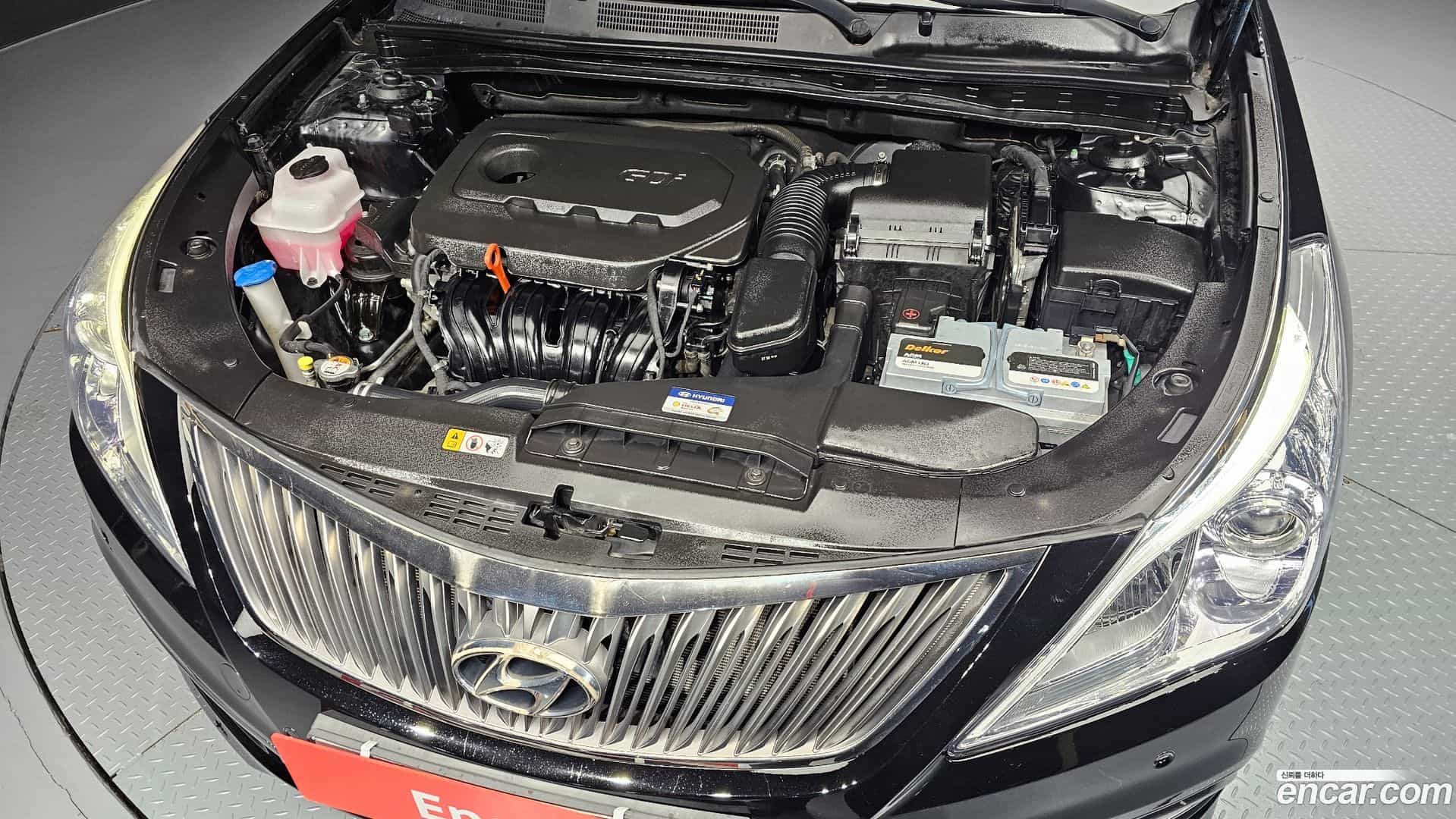 Grandeur Hyundai 2015.11-INNER-006