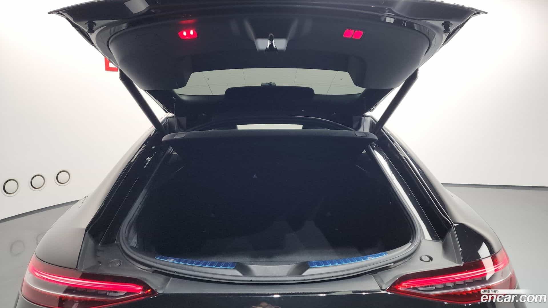 AMG GT Mercedes-Benz 2021.11-OPTION-024